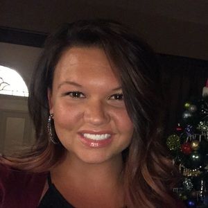 Meet your Posher, Ashlee